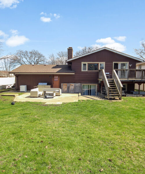 230 Millford Lane, Bloomingdale, IL