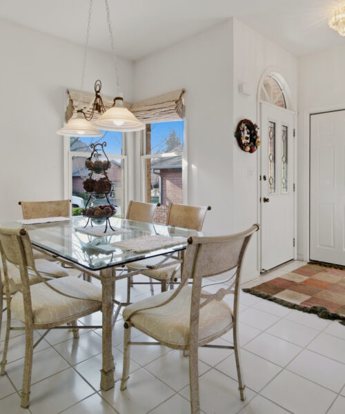 205 Faith Court, Bloomingdale, IL