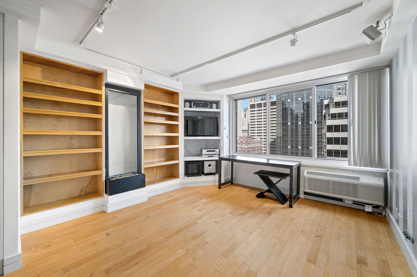 211 E OHIO Street #2106, Chicago, IL