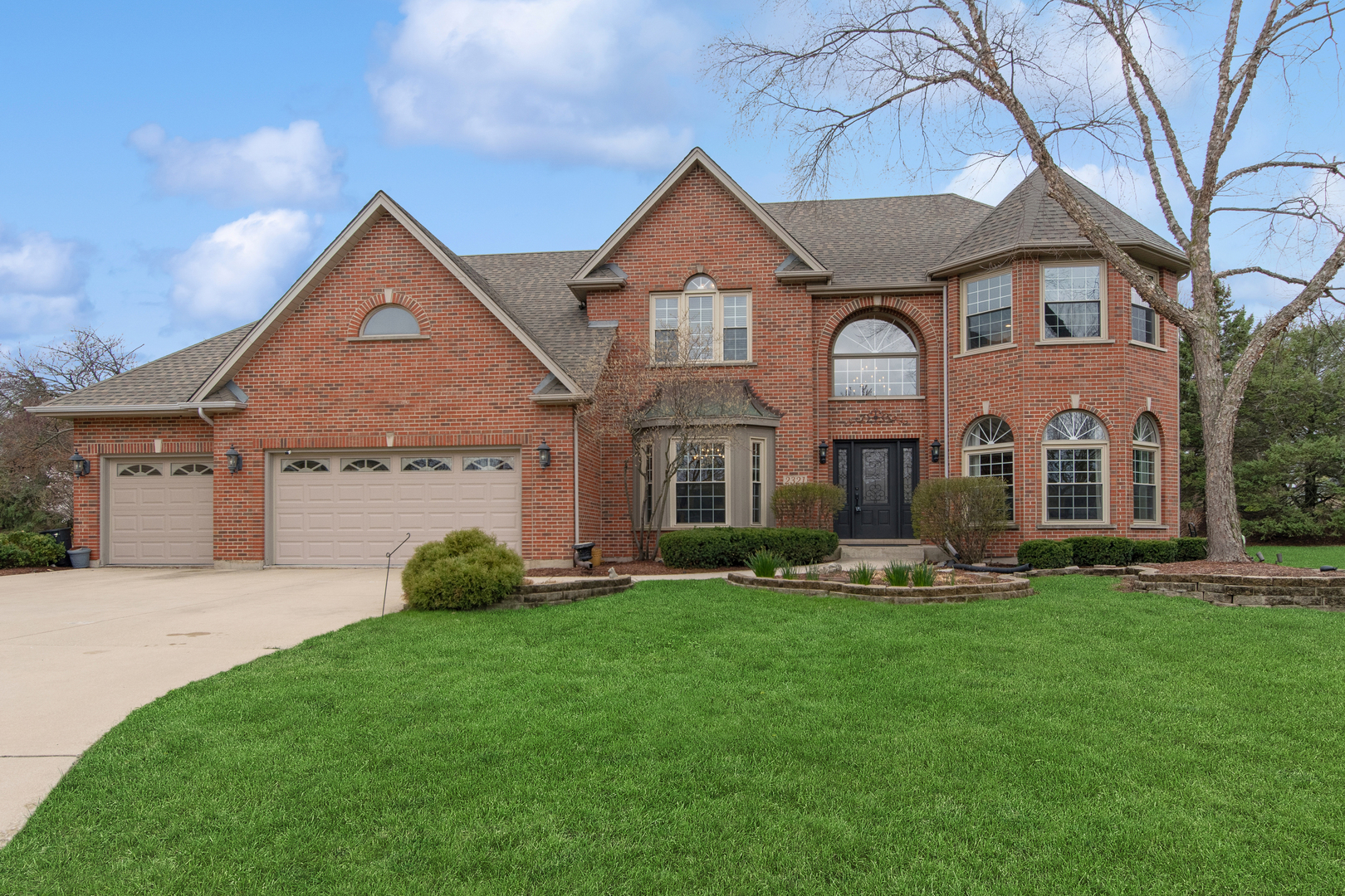 2321 Courtland Court, Aurora, IL