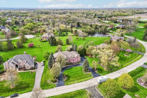 25246 N Abbey Glenn Drive, Hawthorn Woods, IL