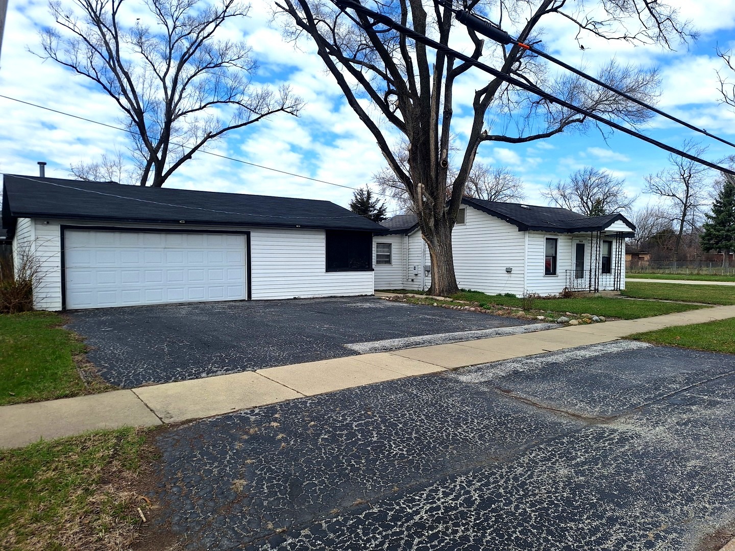 7434 S Nottingham Avenue, Chicago, IL