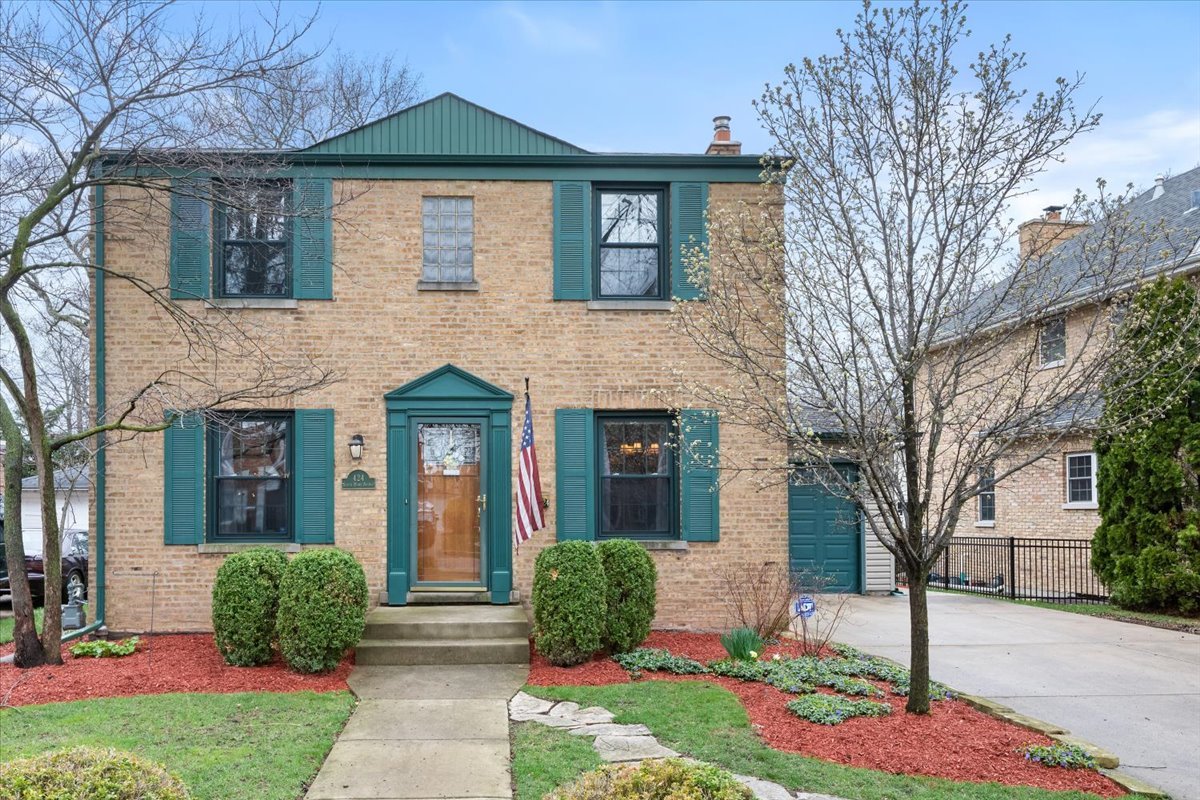 424 S Home Avenue, Park Ridge, IL
