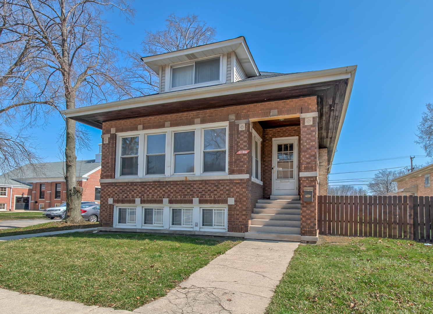 1301 Oak Park Avenue, Berwyn, IL