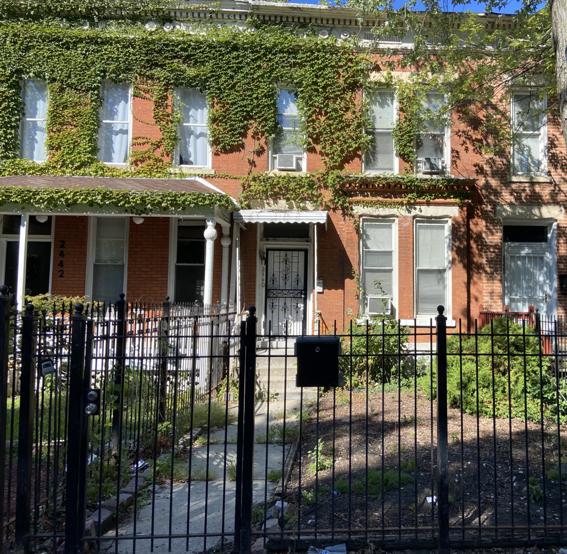 2440 W Lexington Street, Chicago, IL