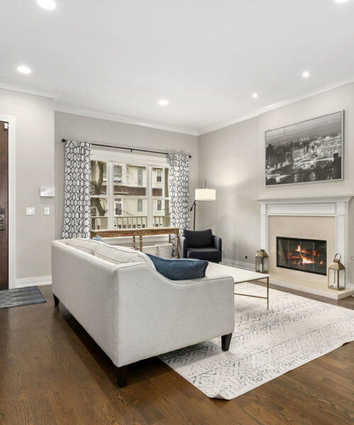 1648 W Fletcher Street, Chicago, IL