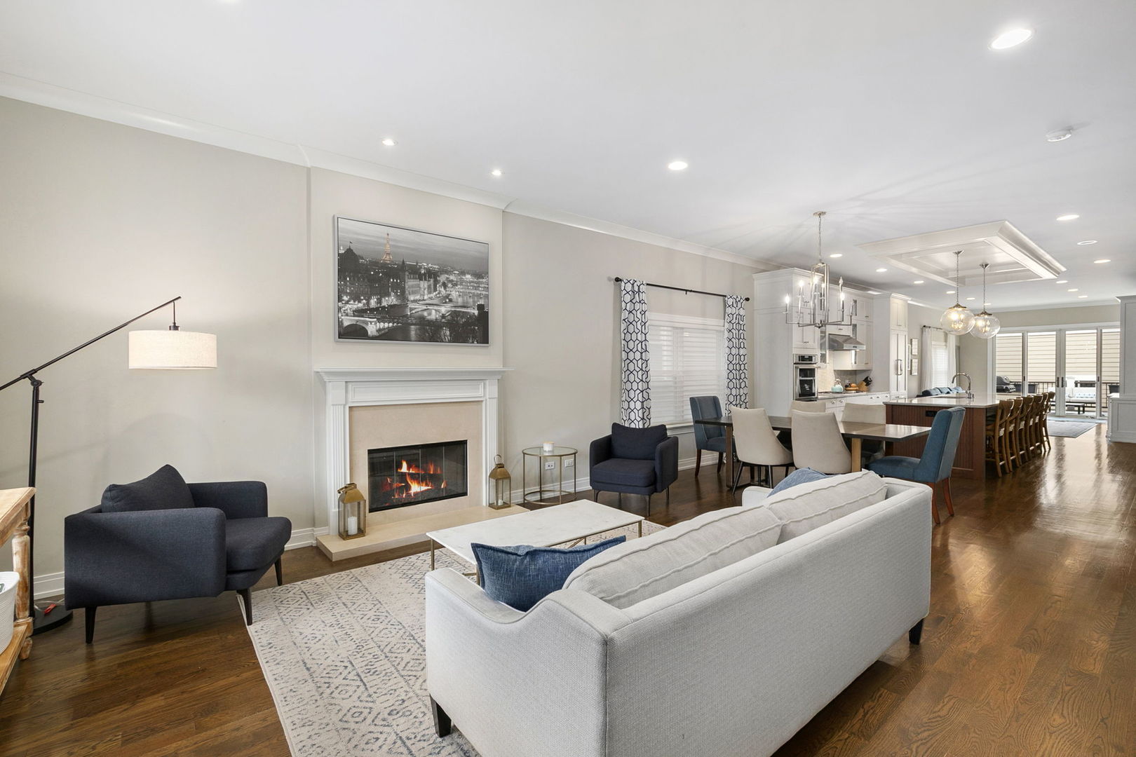 1648 W Fletcher Street, Chicago, IL