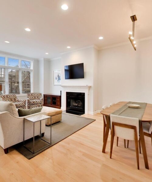 207 S Evergreen Avenue, Arlington Heights, IL