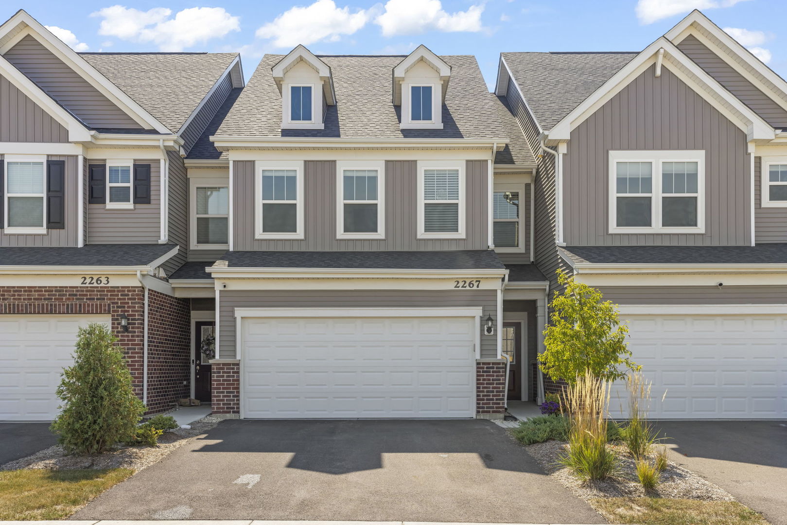 2267 Ryegrass Lane, Bolingbrook, IL