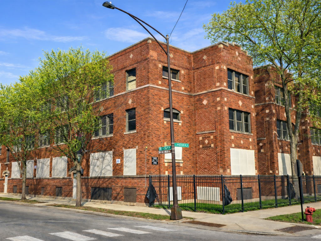 7546 S Peoria Street, Chicago, IL