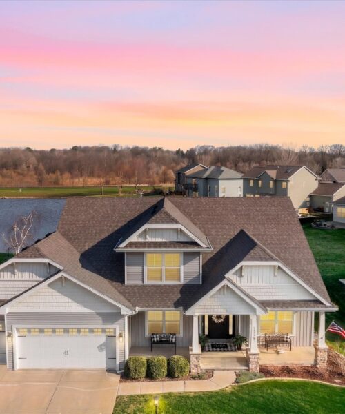 1210 Farm Lake Drive, Mahomet, IL