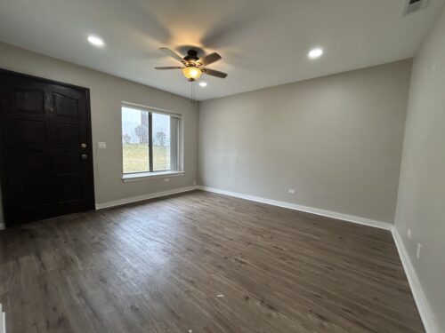 743 E Fullerton Avenue #105, Glendale Heights, IL