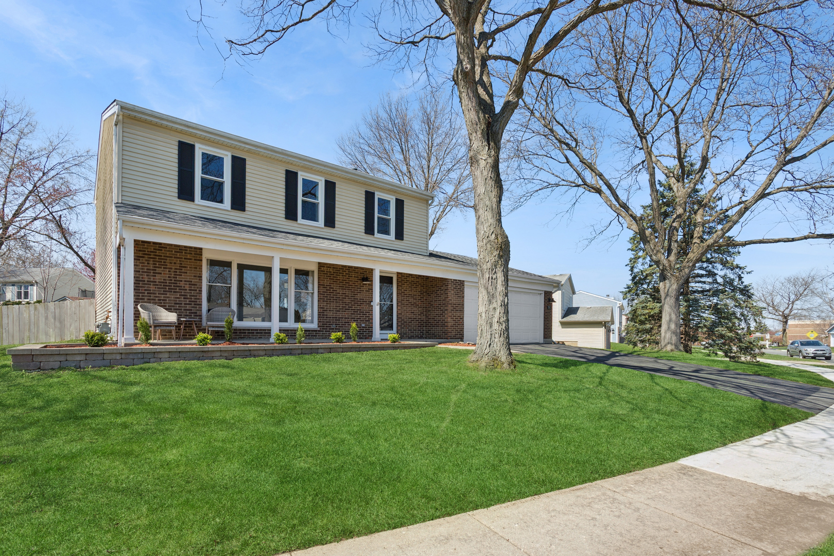 745 Buffalo Circle, Carol Stream, IL