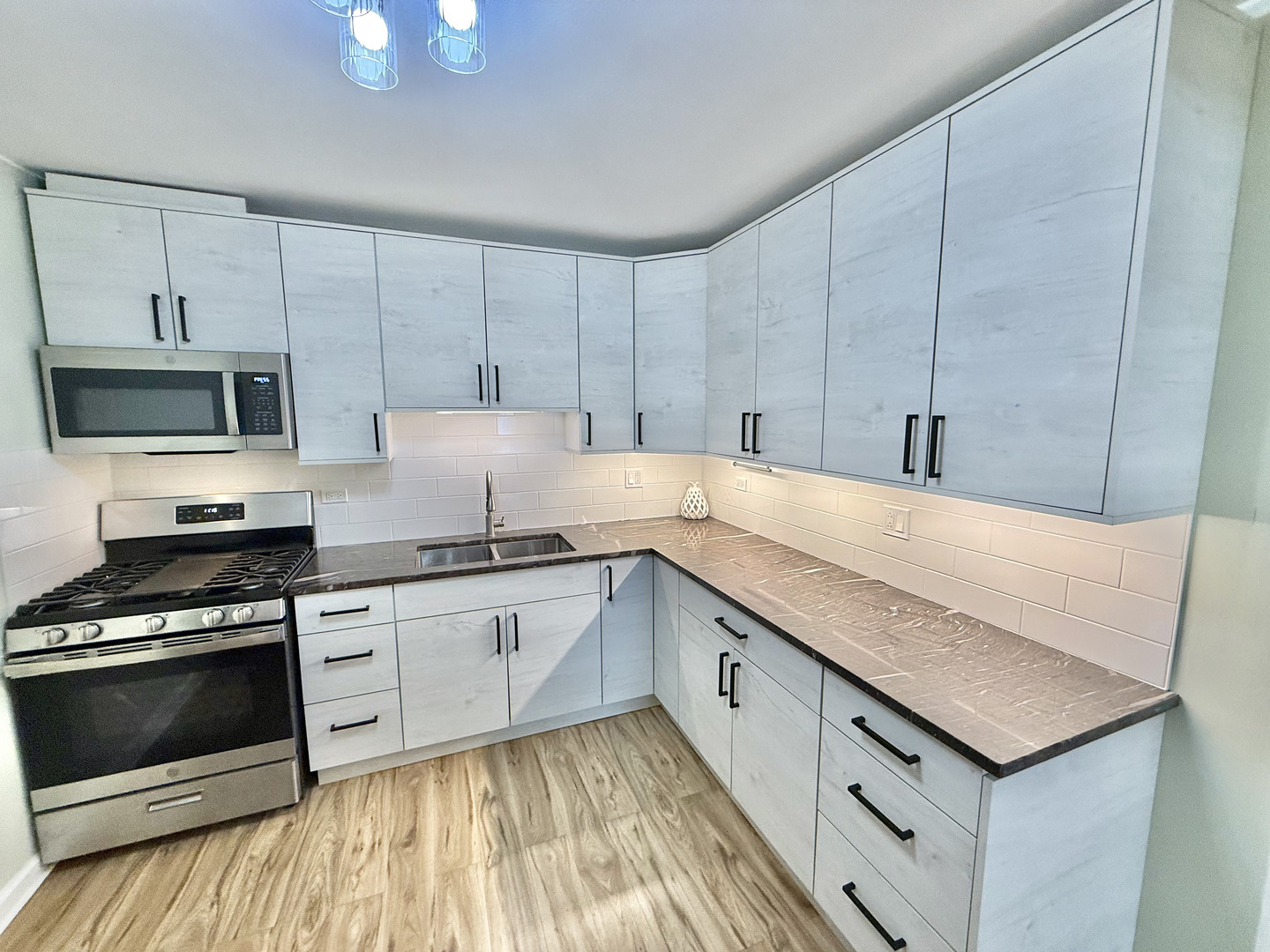 3101 Paris Avenue #307, River Grove, IL