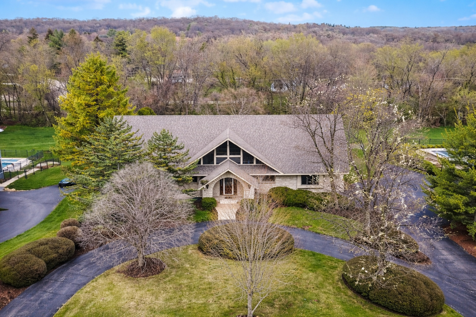 38W710 Bonnie Court, St. Charles, IL