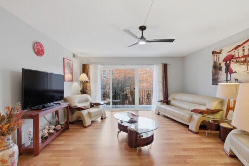 2046 Saint Johns Avenue #3E, Highland Park, IL