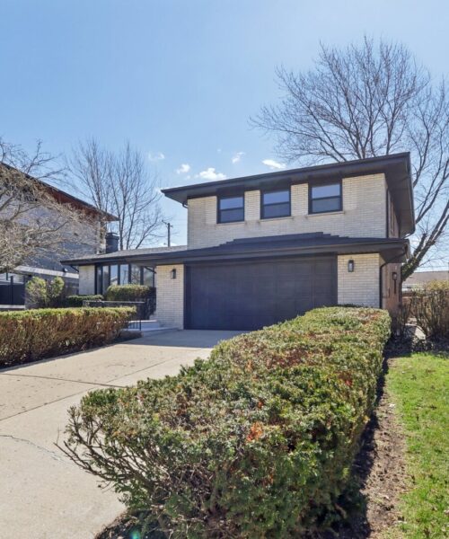 8135 W Rascher Avenue, Chicago, IL