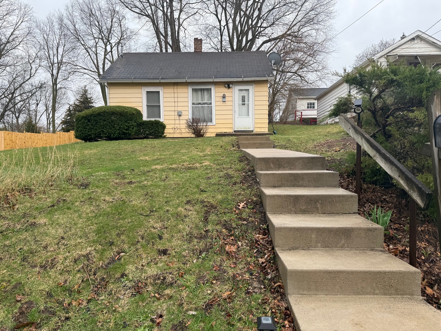 707 Monroe Street, Oregon, IL