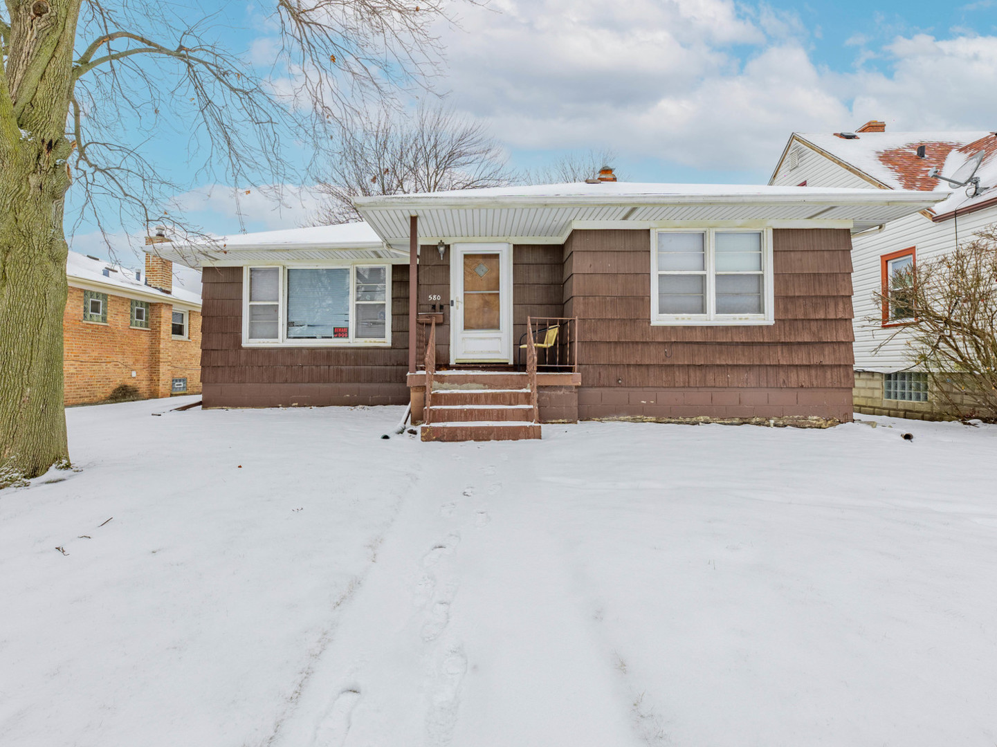 580 Hirsch Avenue, Calumet City, IL