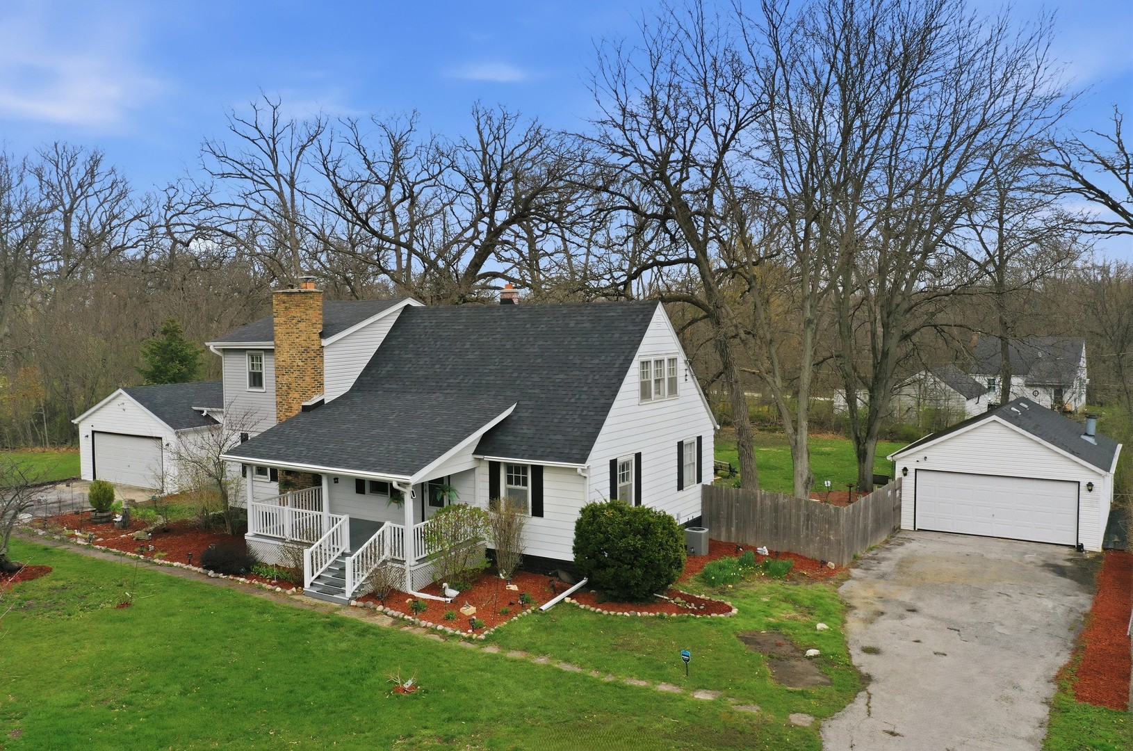 23045 Lahon Road, Steger, IL