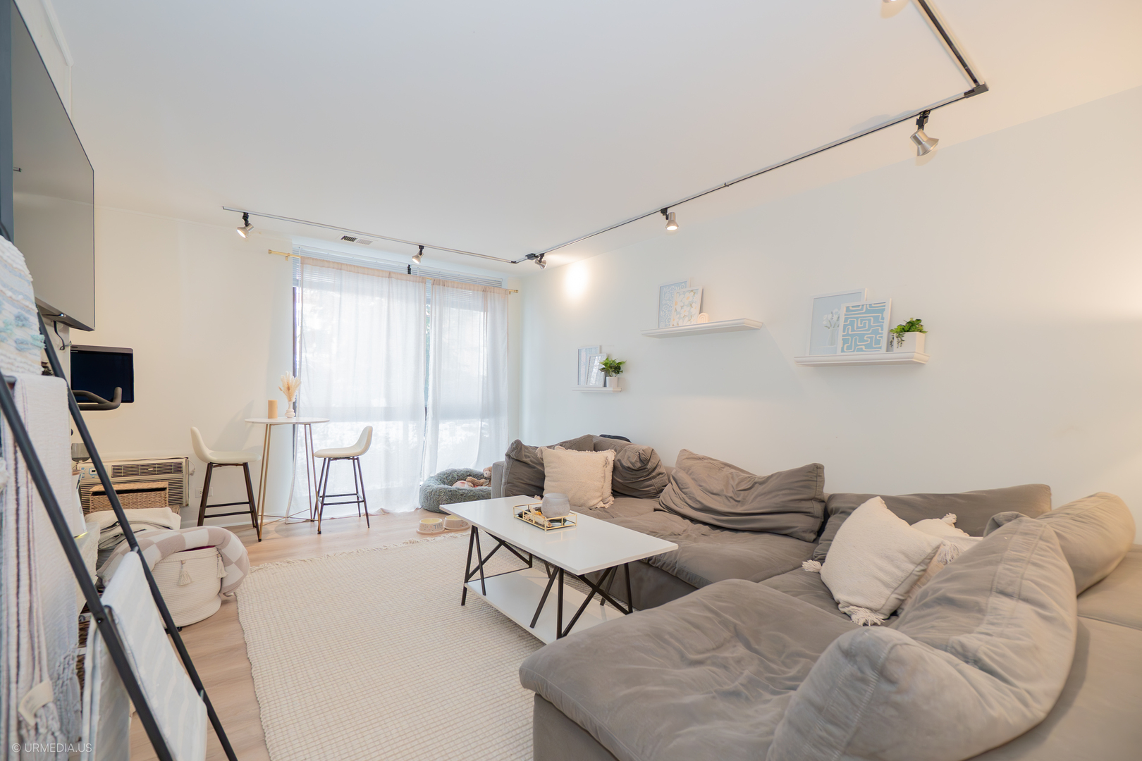 2201 N Cleveland Avenue #104, Chicago, IL