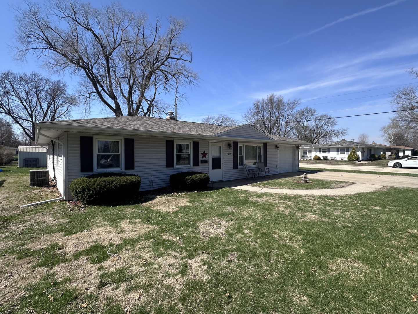 1809 22nd Avenue, Sterling, IL