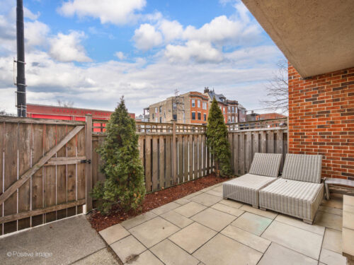 604 W Armitage Avenue, Chicago, IL