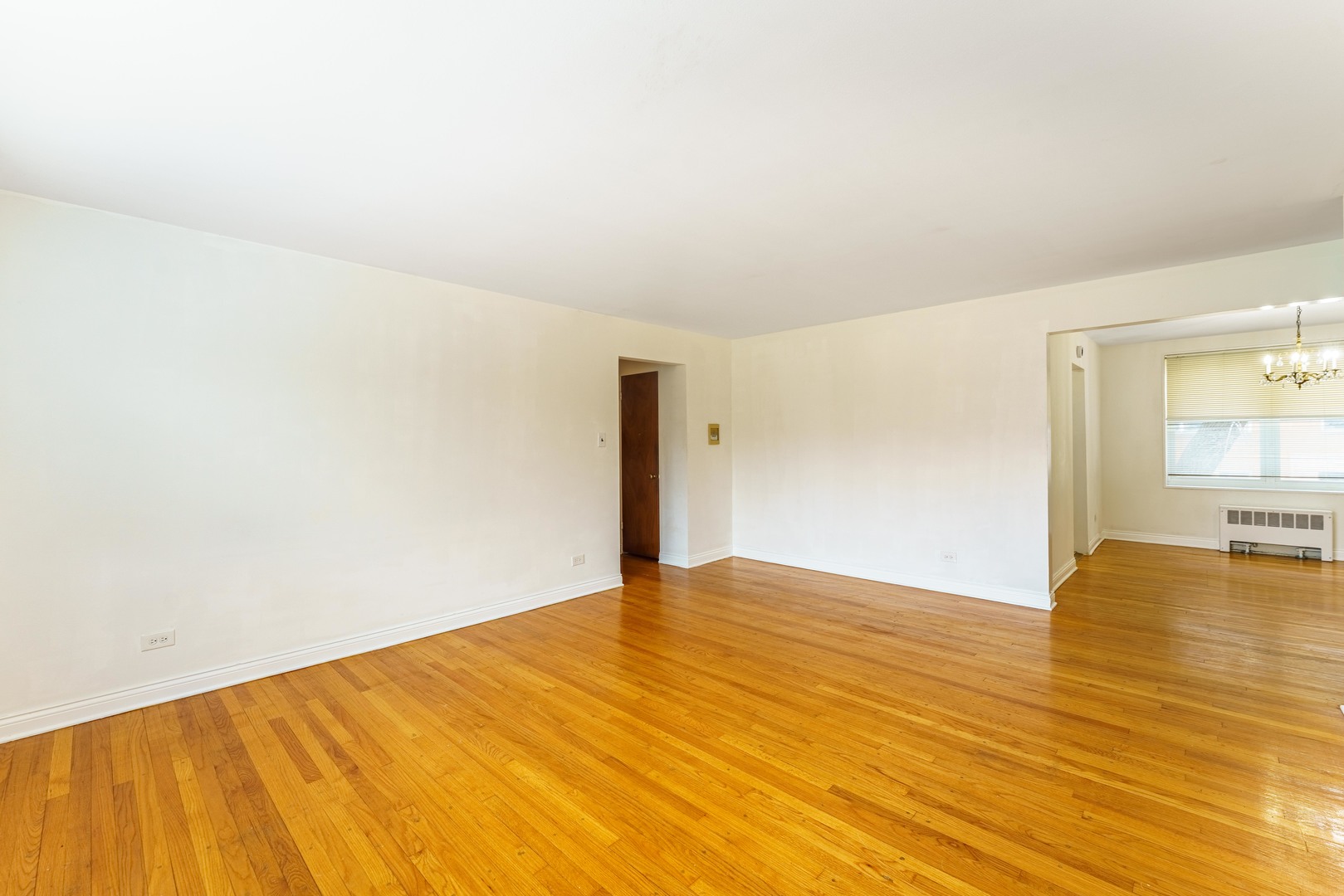 6035 N Damen Avenue #109, Chicago, IL