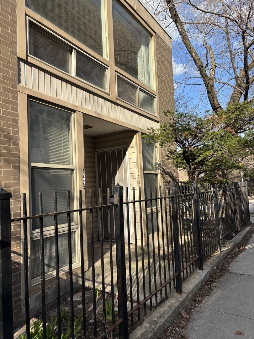 1428 E 55th Street, Chicago, IL