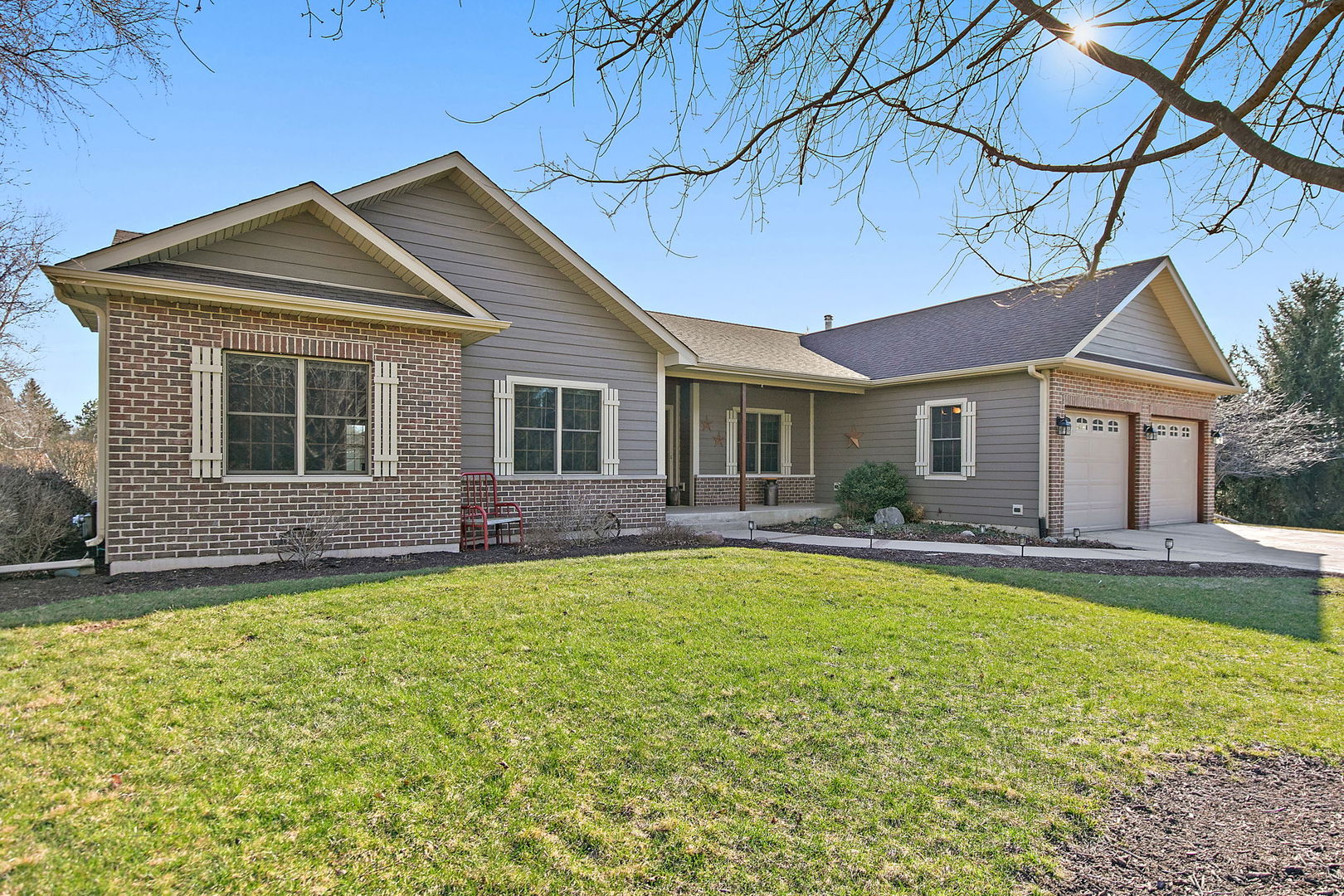 22011 Pringle Drive, Marengo, IL