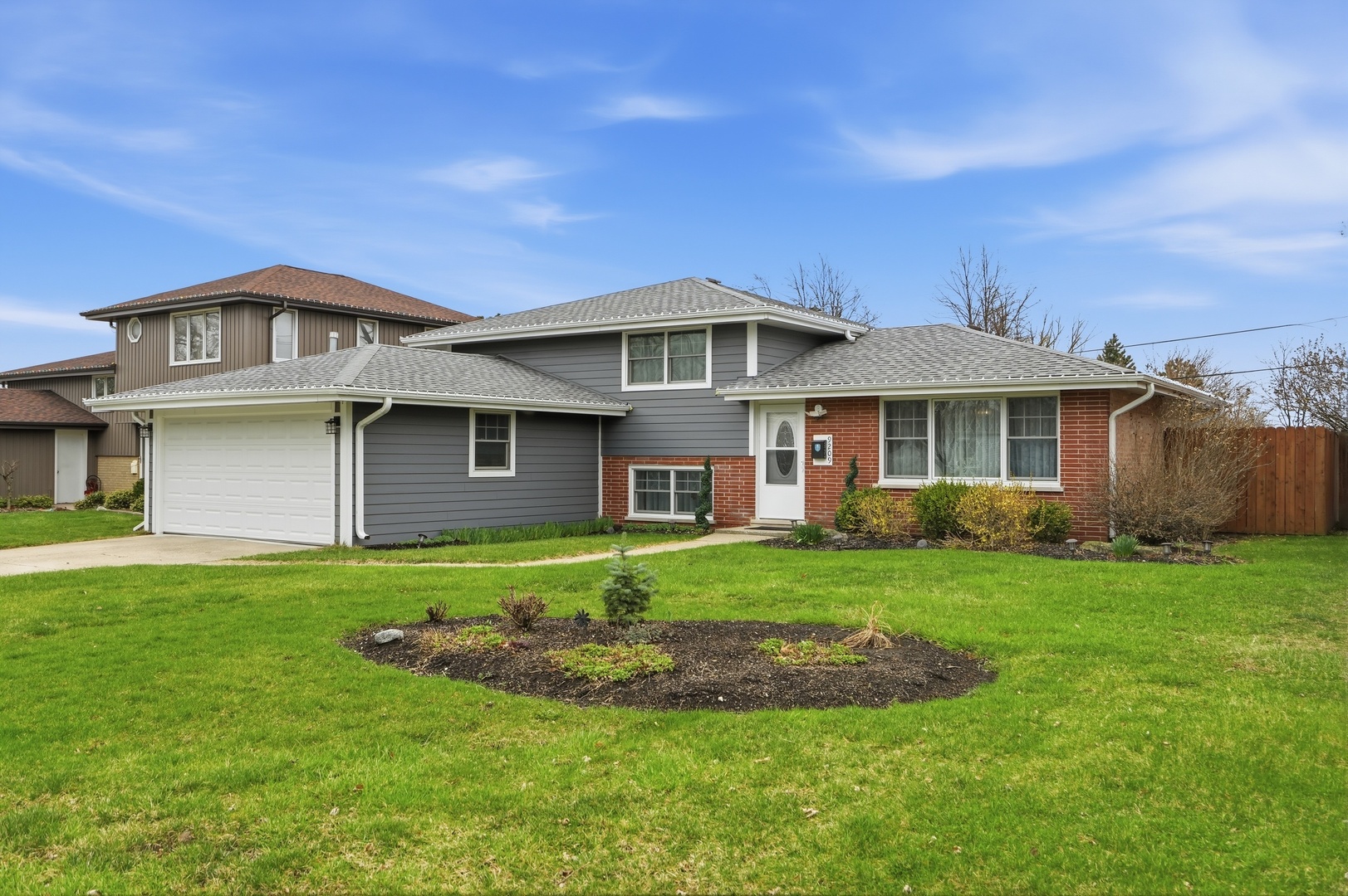 9209 W 147th Street, Orland Park, IL