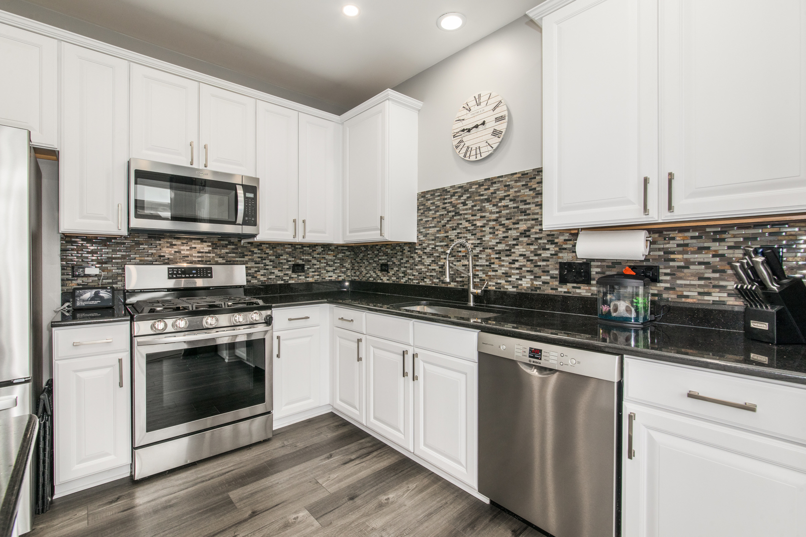 770 Lambert Lane #96-6, Bartlett, IL