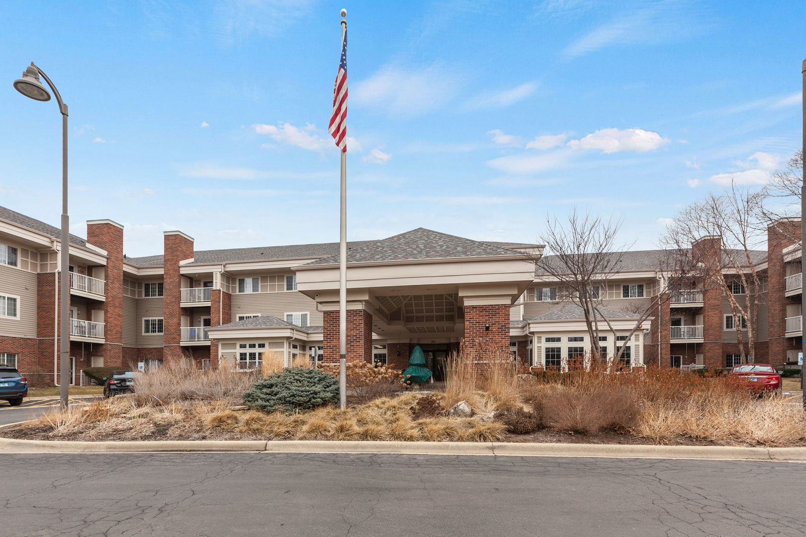 801 N Mclean Boulevard #222, Elgin, IL