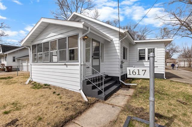 1617 CUSTER Avenue, Rockford, IL