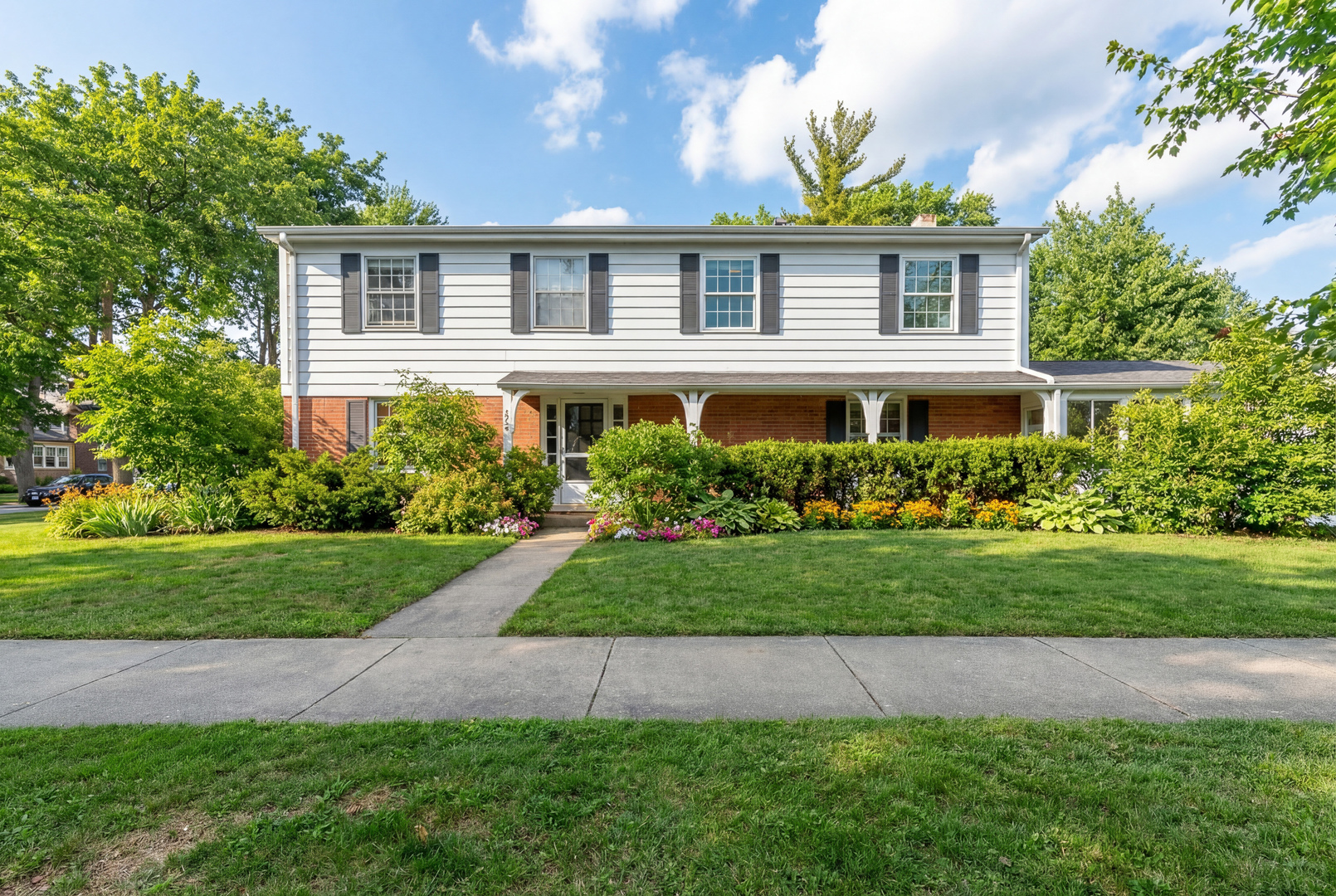 526 Isabella Street, Wilmette, IL