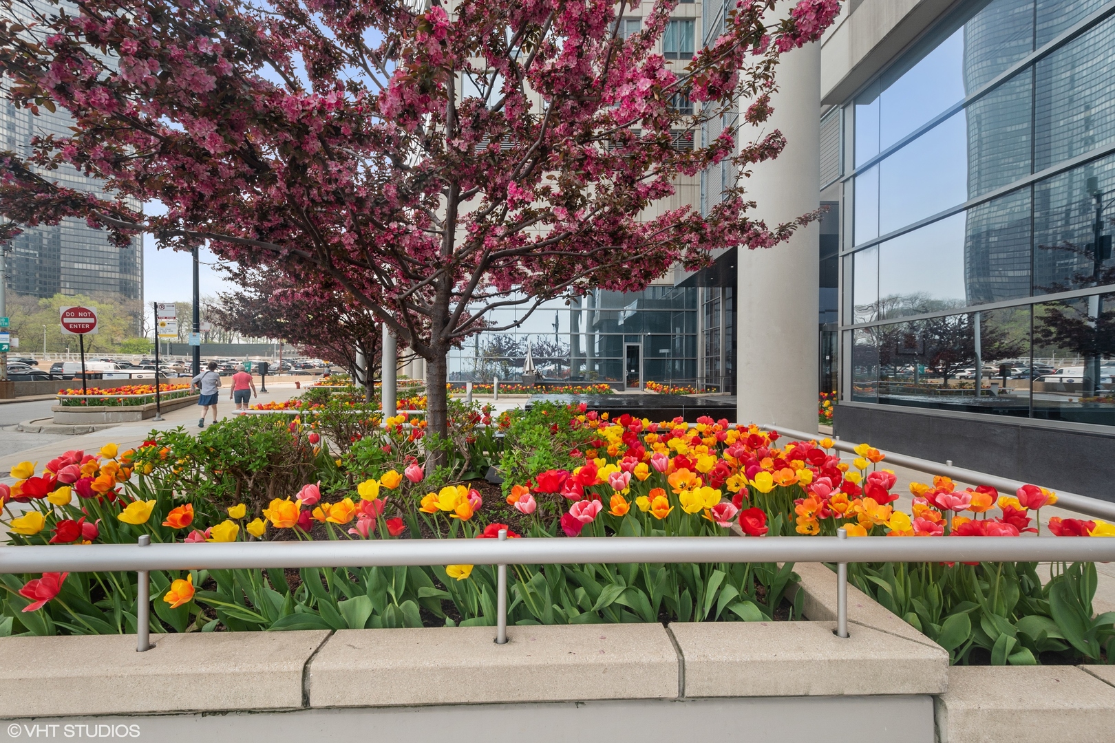 600 N Lake Shore Drive #2709, Chicago, IL