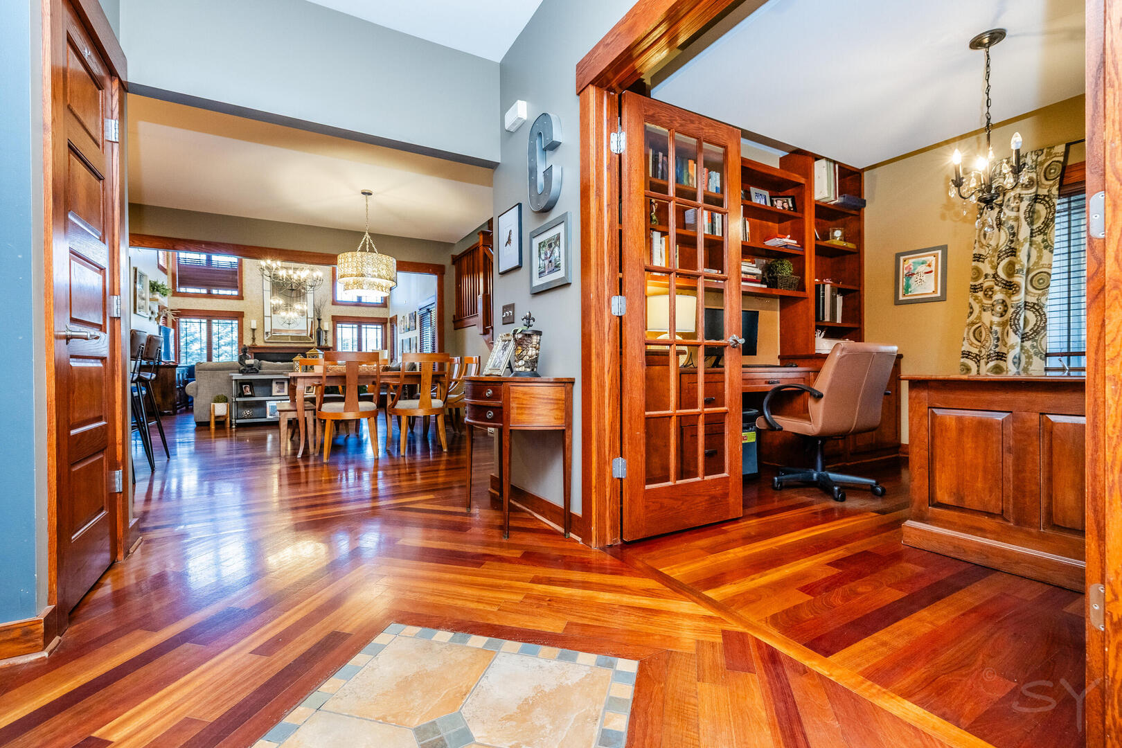 12212 S Richard Avenue, Palos Heights, IL