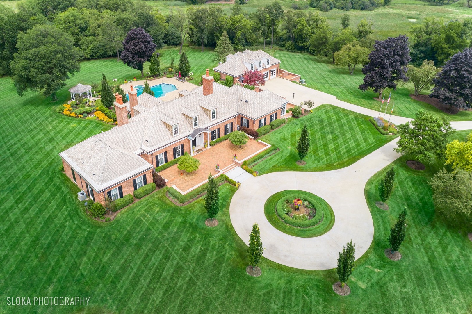 546 Oak Knoll Road, Barrington Hills, IL