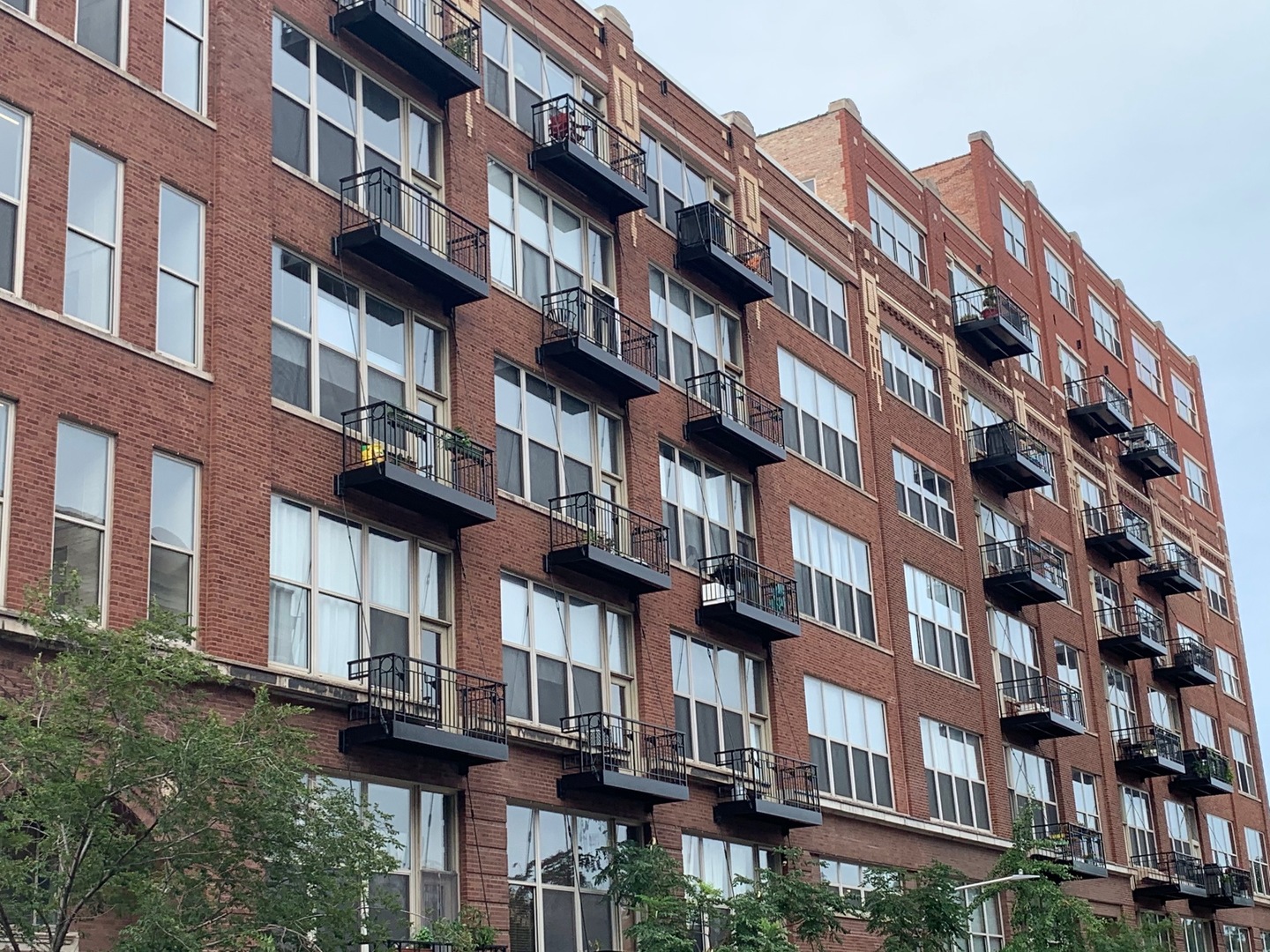 1500 W Monroe Street #211, Chicago, IL