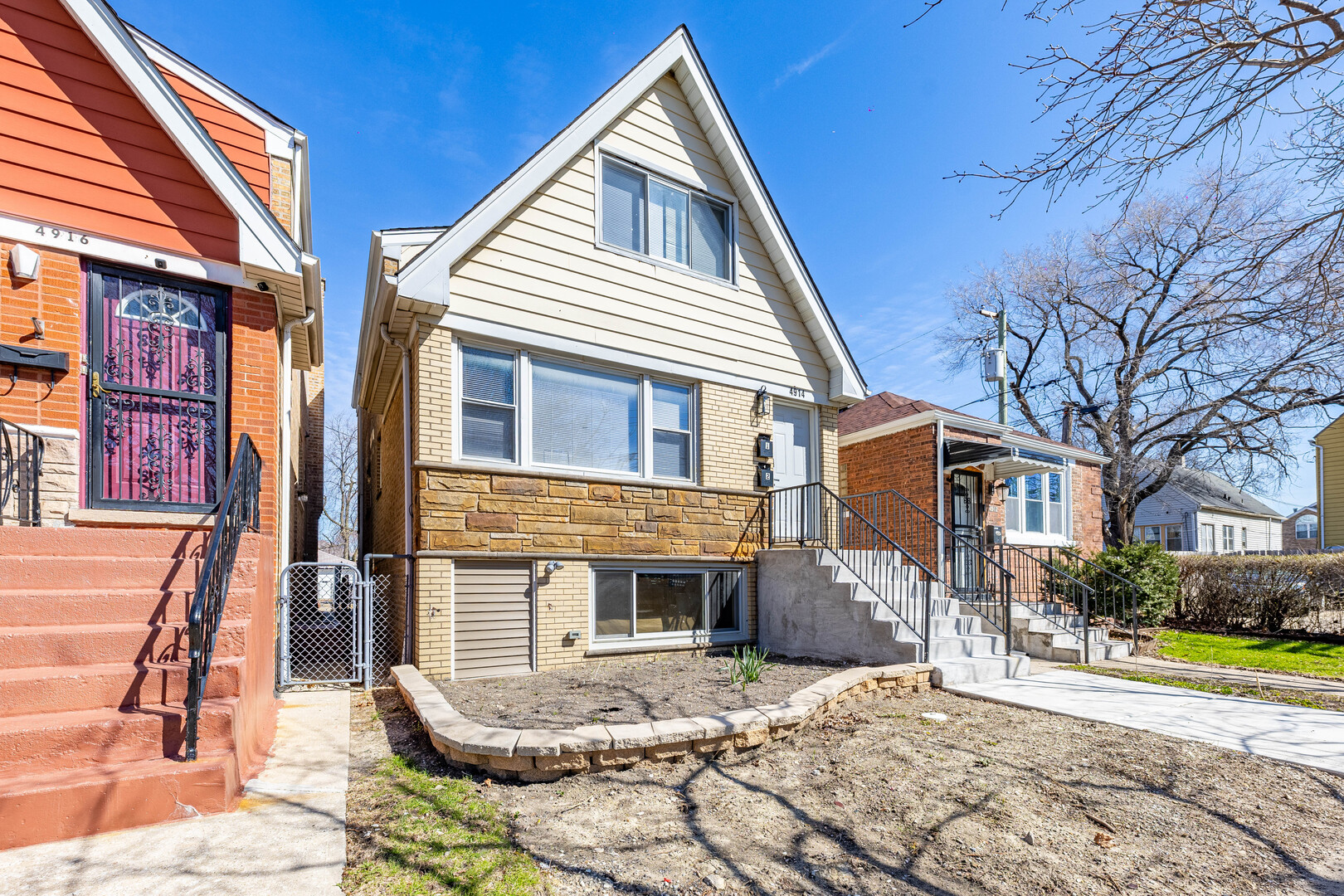 4914 W 32nd Place #2, Cicero, IL