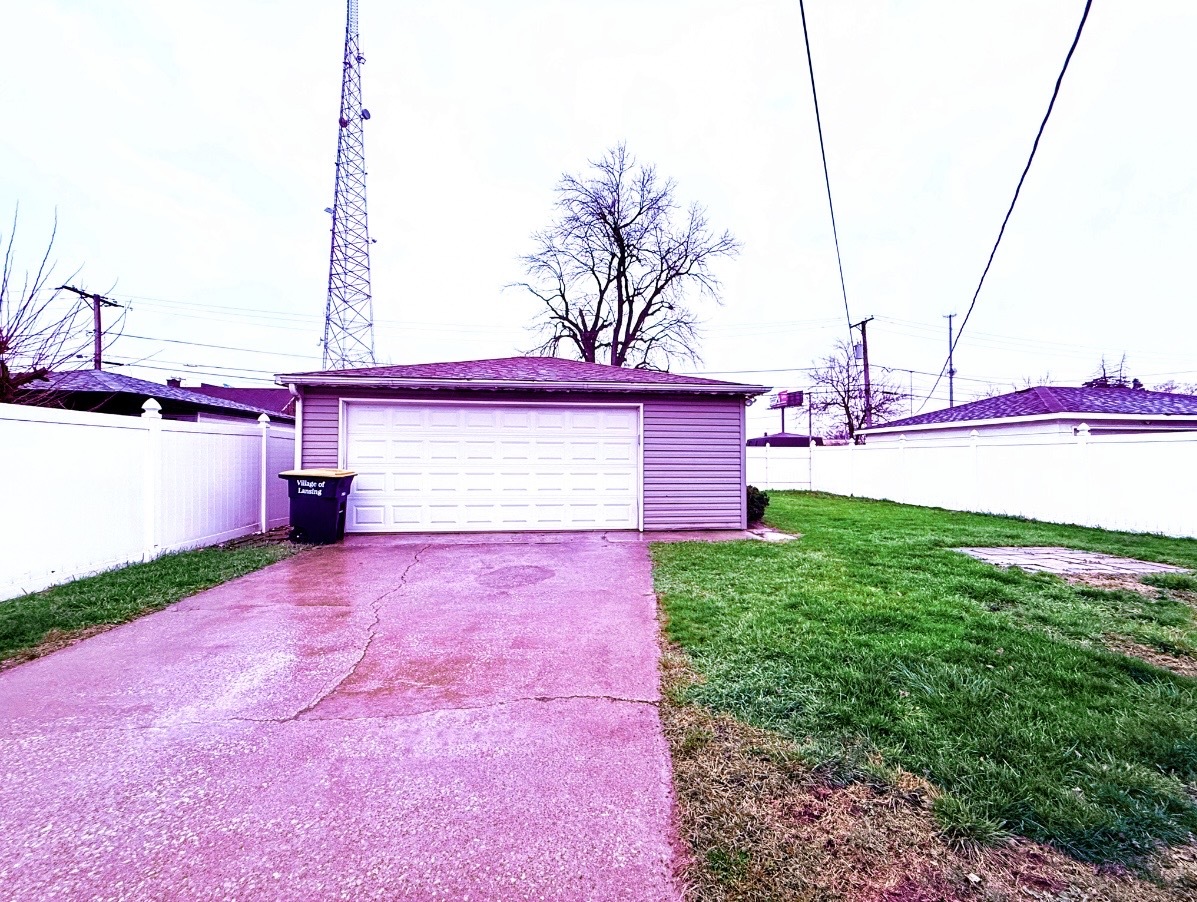 2889 173rd Place, Lansing, IL