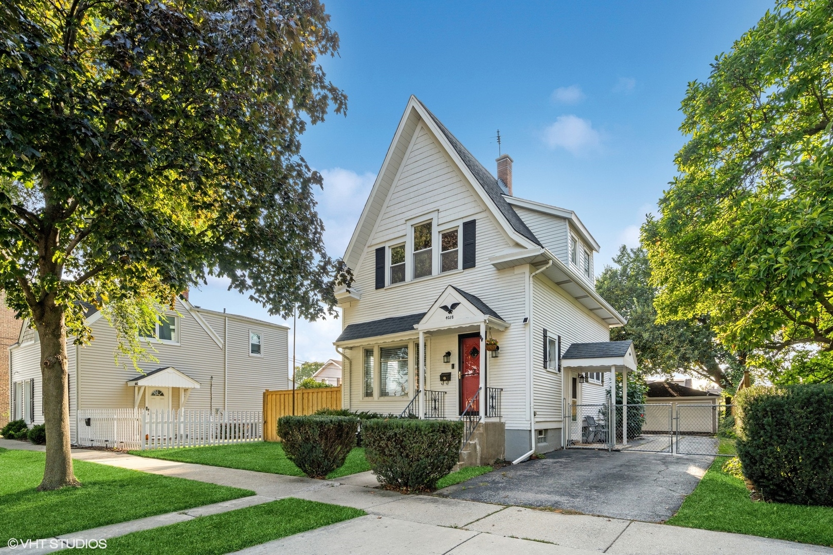 4038 Grove Avenue, Brookfield, IL