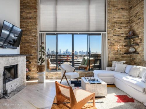 2614 N CLYBOURN Avenue #402, Chicago, IL