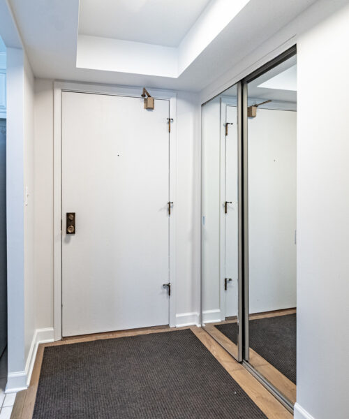 13200 W Heiden Circle #2111, Lake Bluff, IL