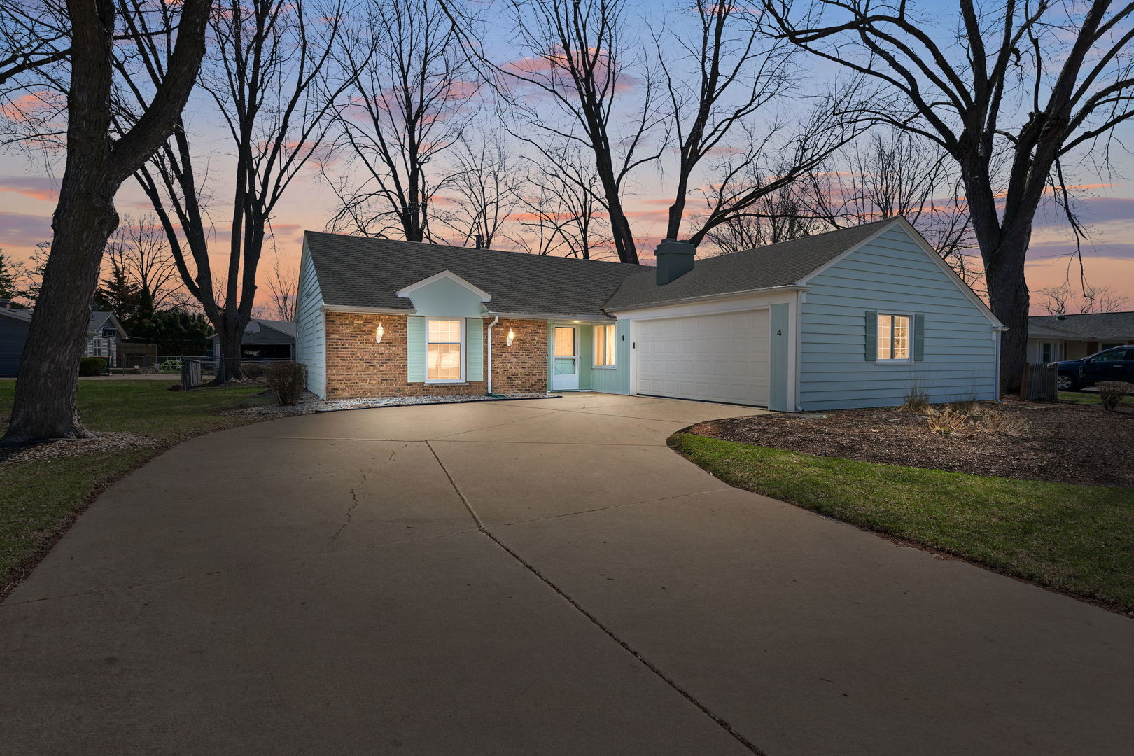 4 Barclay Court, Montgomery, IL