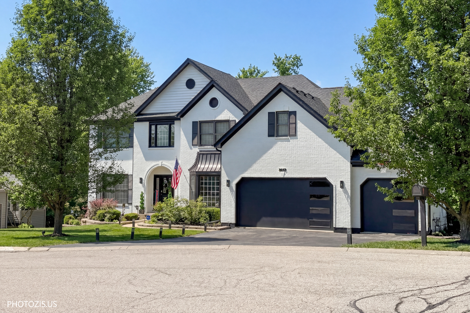 3517 Oakleaf Lane, Crystal Lake, IL
