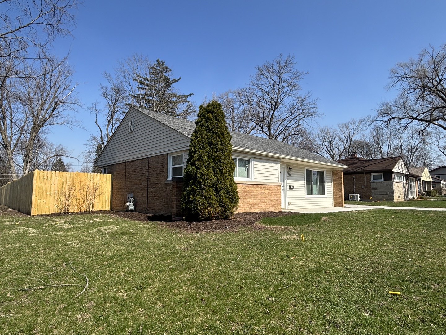 320 Minocqua Street, Park Forest, IL