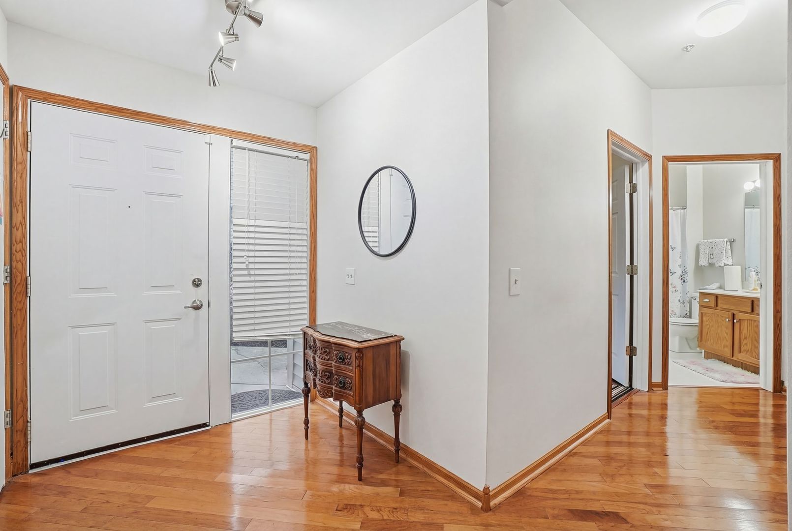 1018 E Wilson Avenue, Lombard, IL