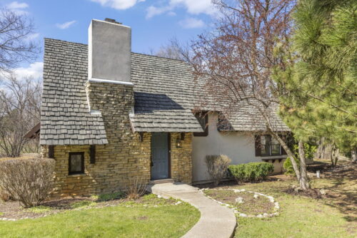 1205 E Bonner Road, Wauconda, IL