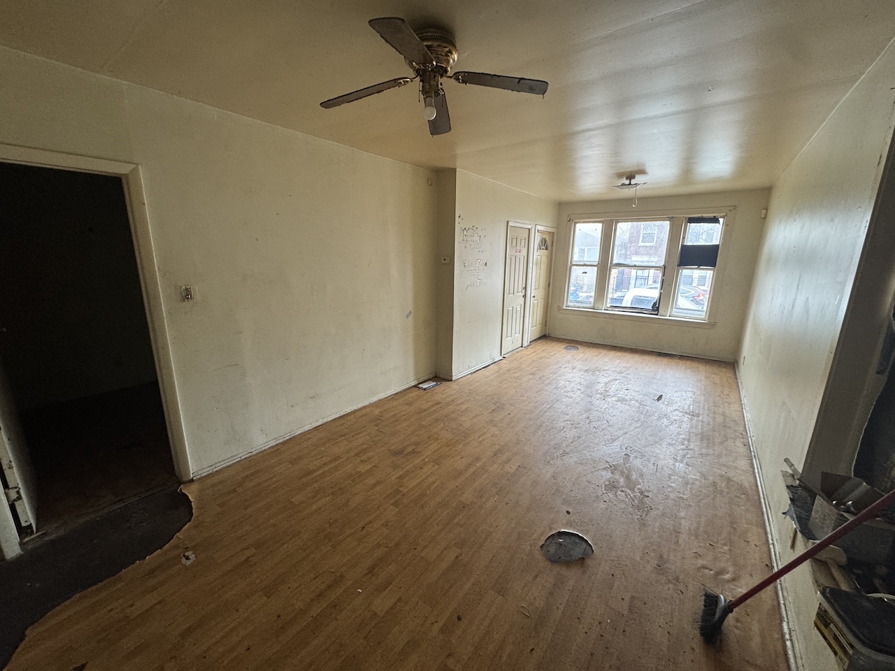 940 N Hamlin Avenue, Chicago, IL